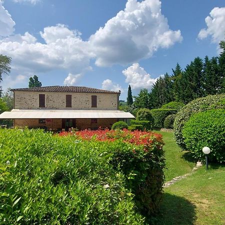 Country Hotel Poggiomanente Umbertide Exterior photo