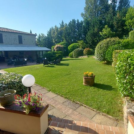 Country Hotel Poggiomanente Umbertide Exterior photo