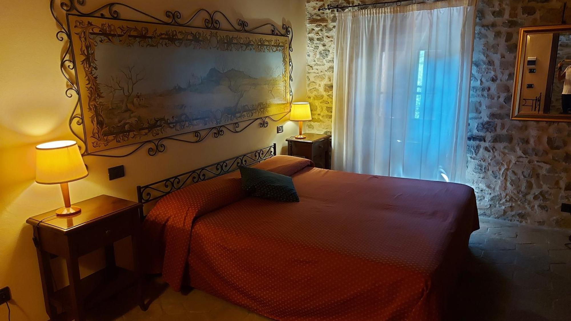 Country Hotel Poggiomanente Umbertide Room photo