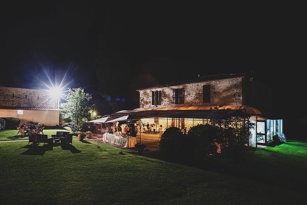 Country Hotel Poggiomanente Umbertide Exterior photo